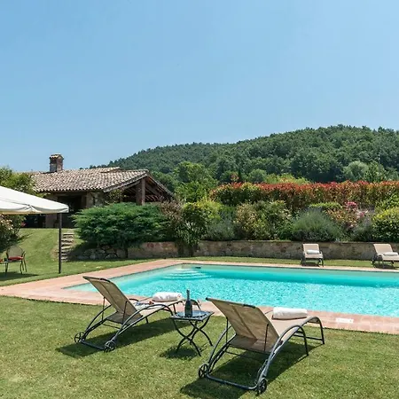 فيلة Casale Al Doglio 6&1, Emma *